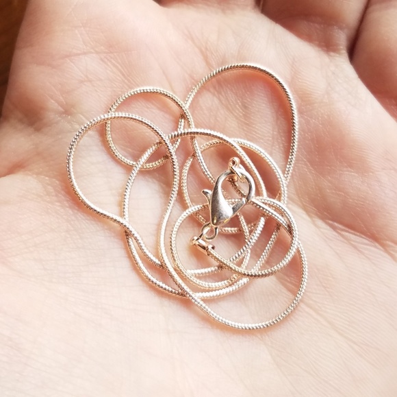 NWOT 18.5" Rose Gold Necklace Chain - Picture 5 of 8